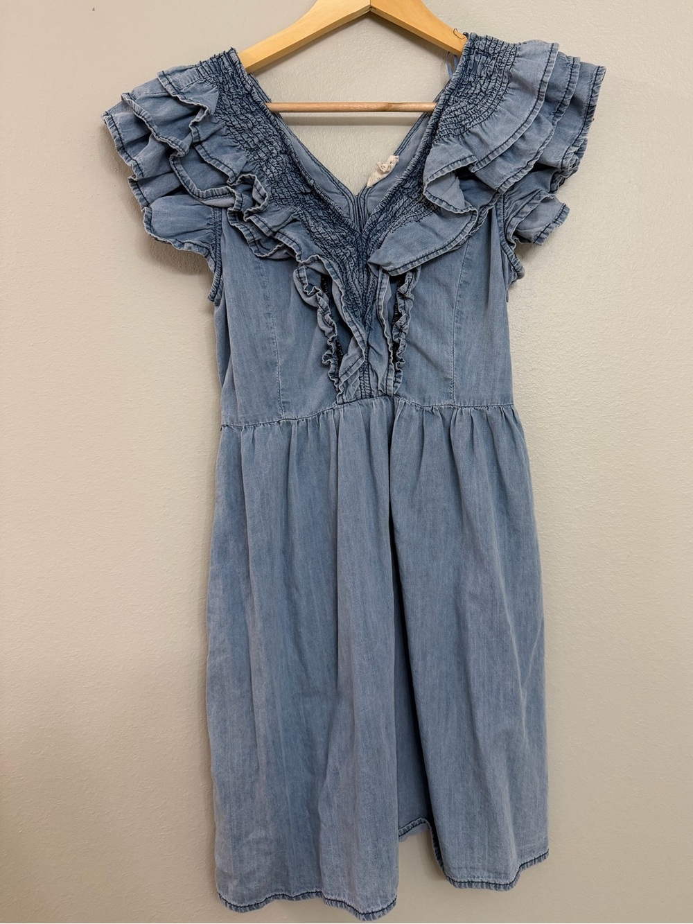 1.4.3. Story by Line Up Light Blue Ruffle Denim Dress